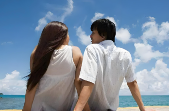深圳市外遇调查公司：婚姻裂痕显现，怎样修复我们摇摇欲坠的亲情纽带？