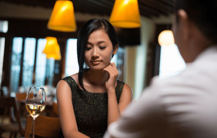 	深圳私家调查：婚姻日常背后，细微举动暗藏情感风云变幻